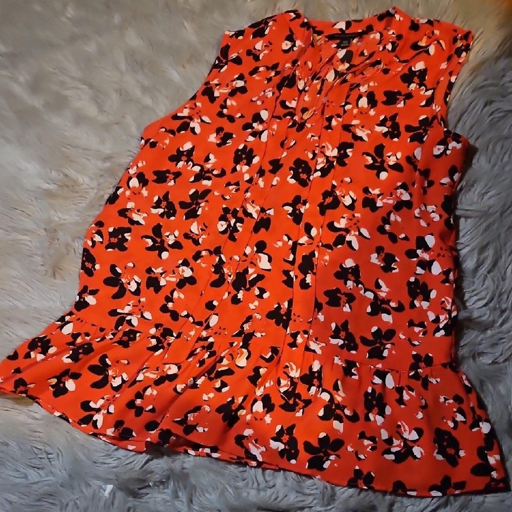 Banana Republic Red and Black Floral Blouse